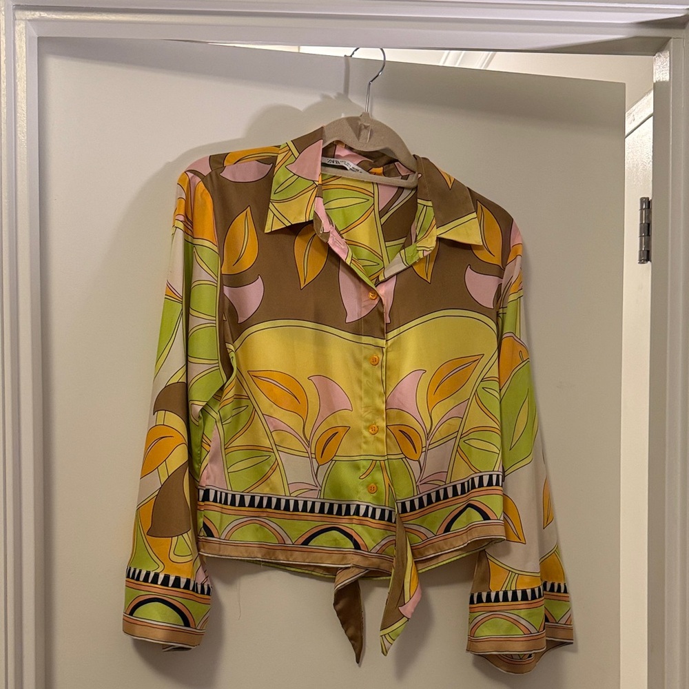 Zara Multicolor Leaf Print Blouse